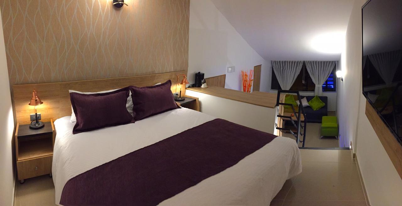 Hotel Lindsay Манисалес Екстериор снимка