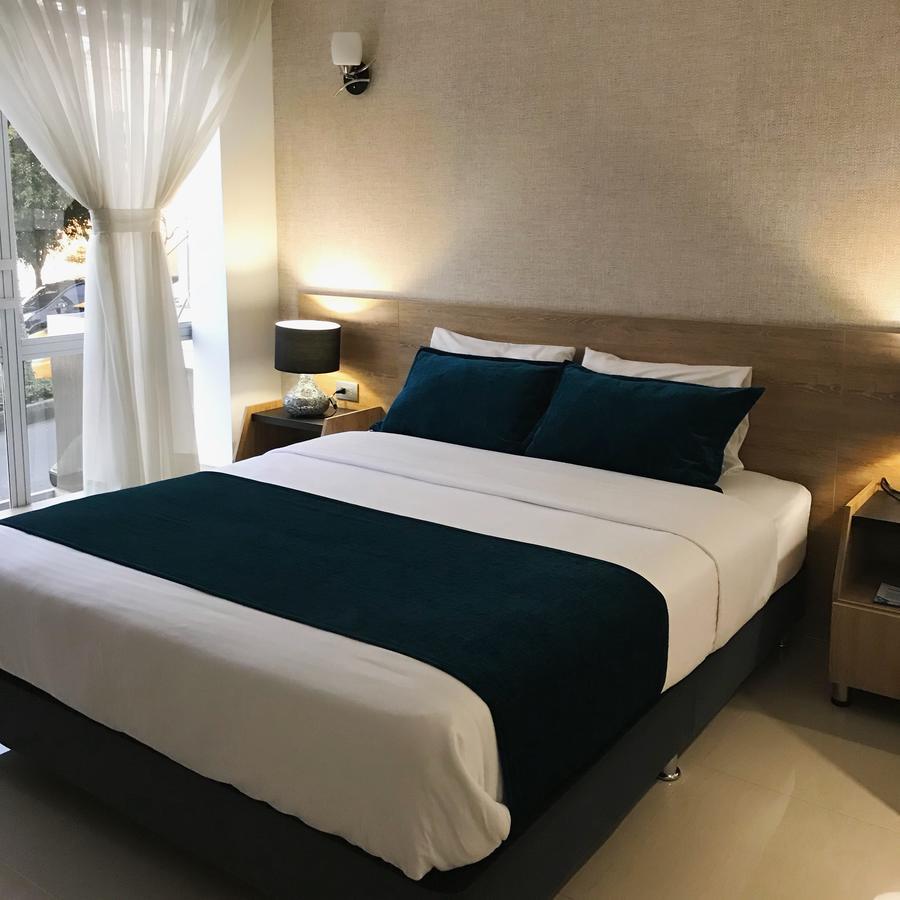 Hotel Lindsay Манисалес Екстериор снимка